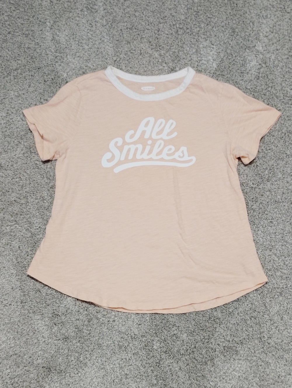 Old Navy Peach Short Sleeve Graphic Tee with White Trim